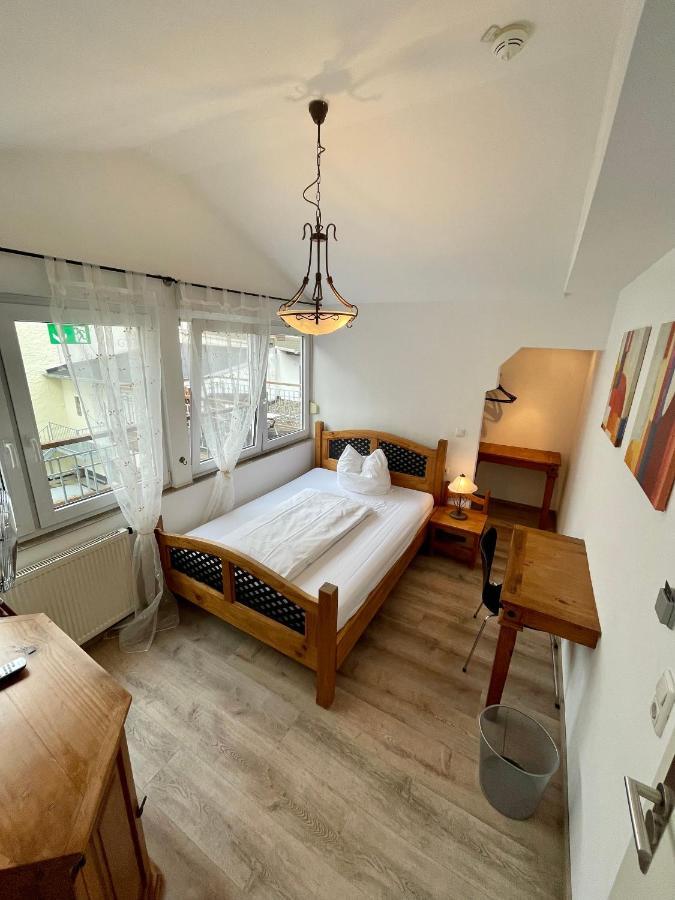 Hotel Zur Roemerbruecke นอยวิท ภายนอก รูปภาพ